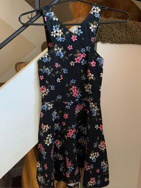 Hollister Black Floral Dress with Pink, Blue & Olive Accents - Size XS